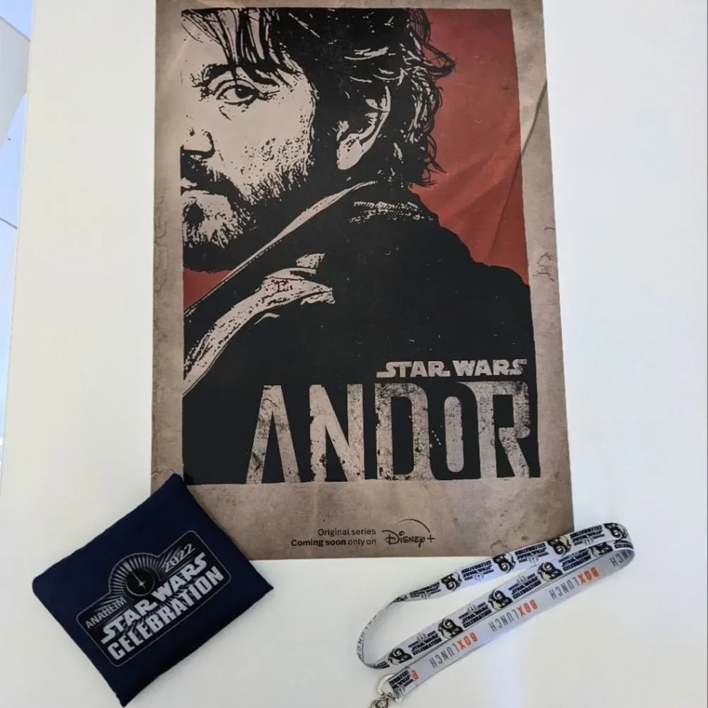 Exclusive from Star Wars Celebration: Tote Bag + Andor Poster + Obi Wan lanyard - Picture 1 of 9
